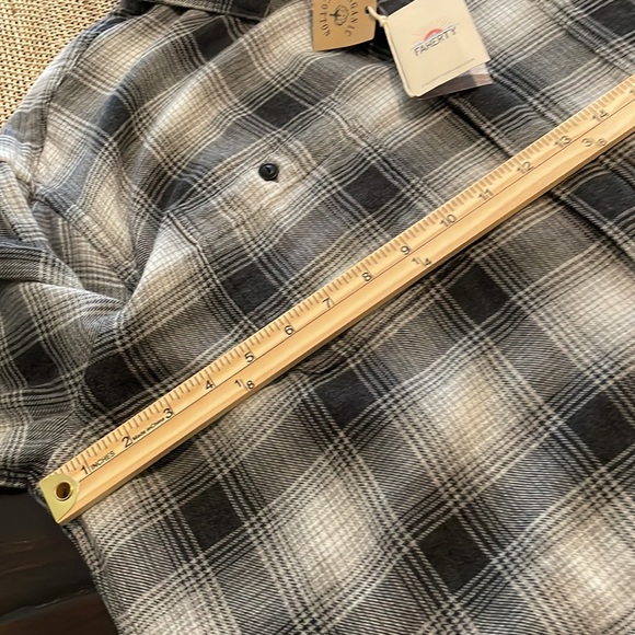 COPY - FAHERTY Malibu Long Sleeve Woven Shirt Size XXL, NWT - Picture 7 of 14